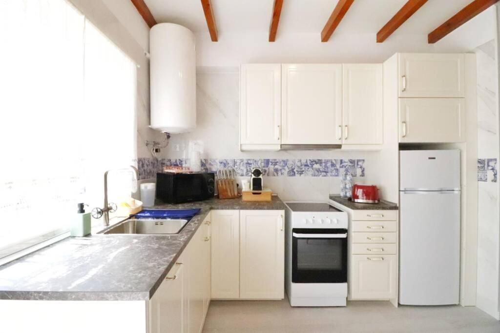 A Casinha Do Alboi Villa Авиеро Екстериор снимка
